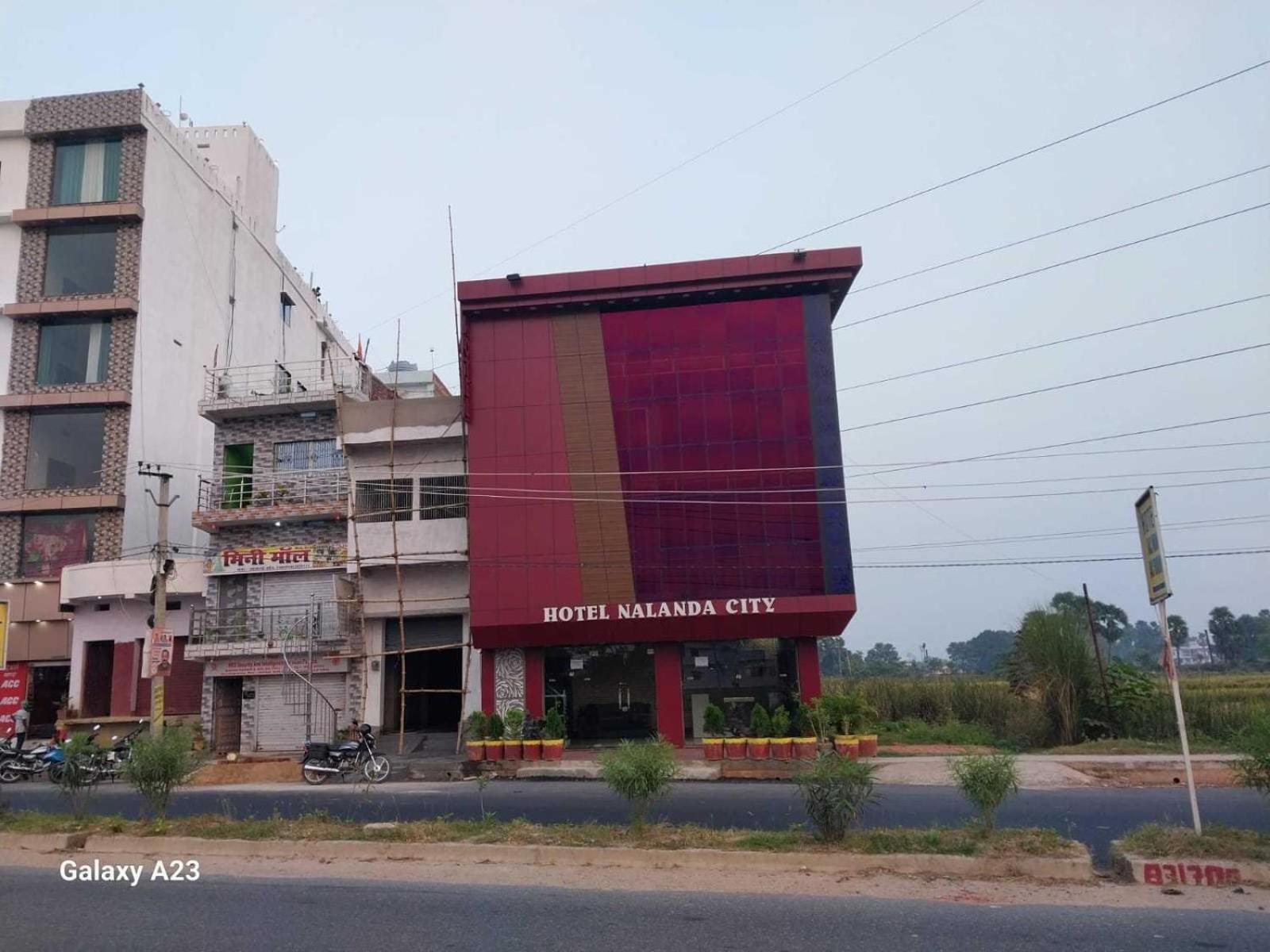 Hotel Nalanda City & Restaurant Dipnagar Exteriér fotografie